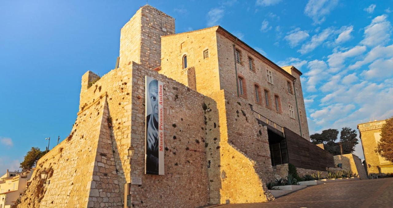 Nice Renting - Massena - Loft - Heart Of Vieil Antibes - The Market With Sea View Екстериор снимка