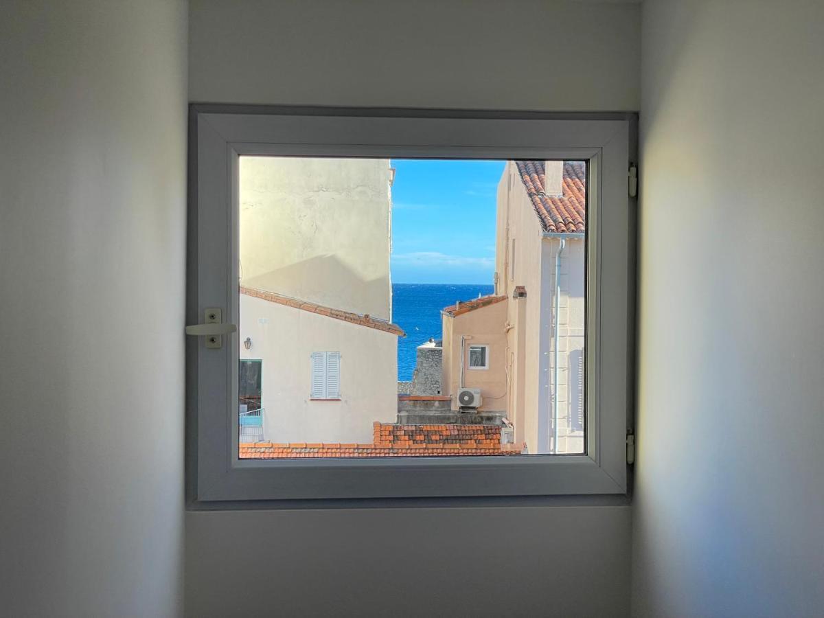 Nice Renting - Massena - Loft - Heart Of Vieil Antibes - The Market With Sea View Екстериор снимка