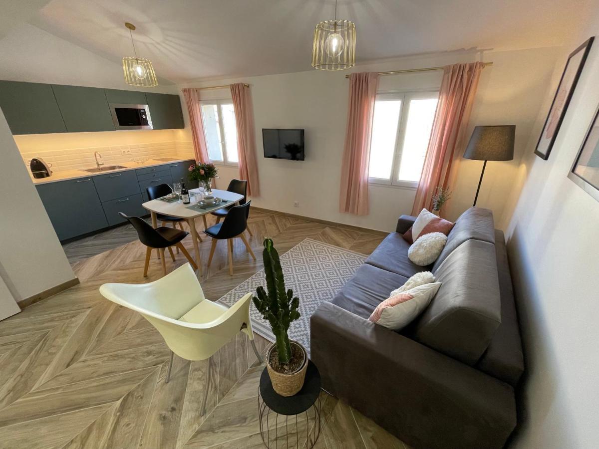 Nice Renting - Massena - Loft - Heart Of Vieil Antibes - The Market With Sea View Екстериор снимка