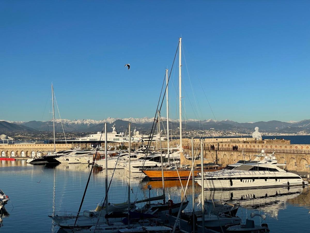 Nice Renting - Massena - Loft - Heart Of Vieil Antibes - The Market With Sea View Екстериор снимка