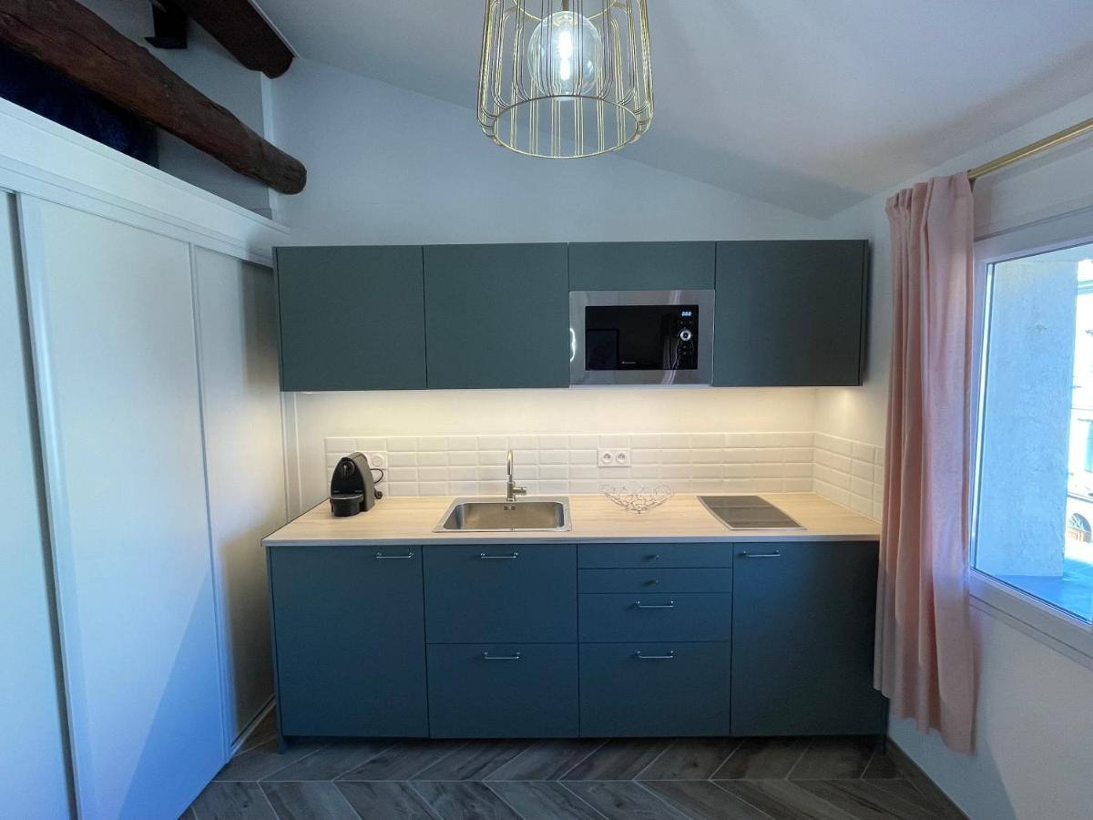 Nice Renting - Massena - Loft - Heart Of Vieil Antibes - The Market With Sea View Екстериор снимка